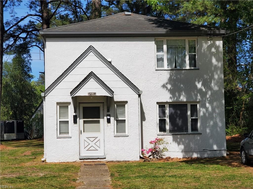 Photo of 5214 Revere Drive #A, Norfolk, VA 23502 (MLS # 10629570)