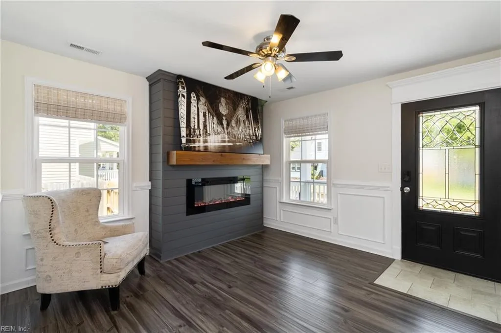 Portsmouth, Virginia 23702, United States, 4 Bedrooms Bedrooms, ,3 BathroomsBathrooms,Residential,Active,136403