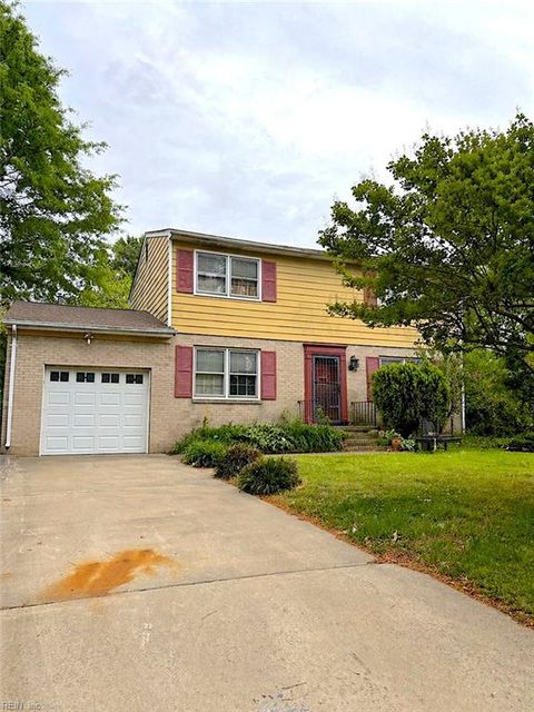 Photo of 130 Saint Stephens Drive, Newport News, VA 23602 (MLS # 10631396)