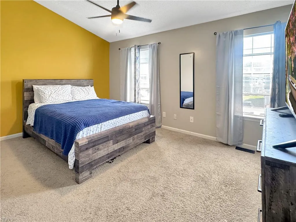 Hampton, Virginia 23666, United States, 3 Bedrooms Bedrooms, ,3 BathroomsBathrooms,Residential,Active,214637