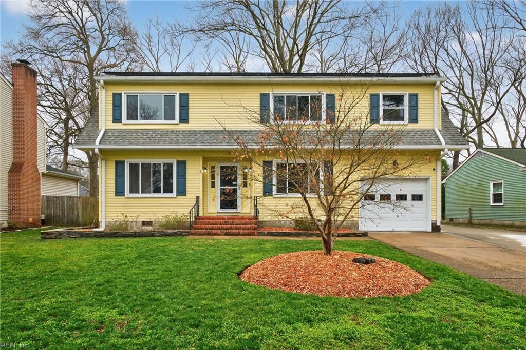 Photo of 5 El Dorado Court, Hampton, VA 23669 (MLS # 10624439)