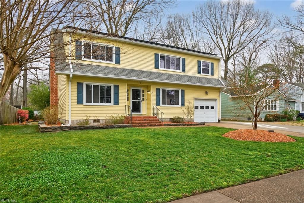 Photo of 5 El Dorado Court, Hampton, VA 23669 (MLS # 10624439)