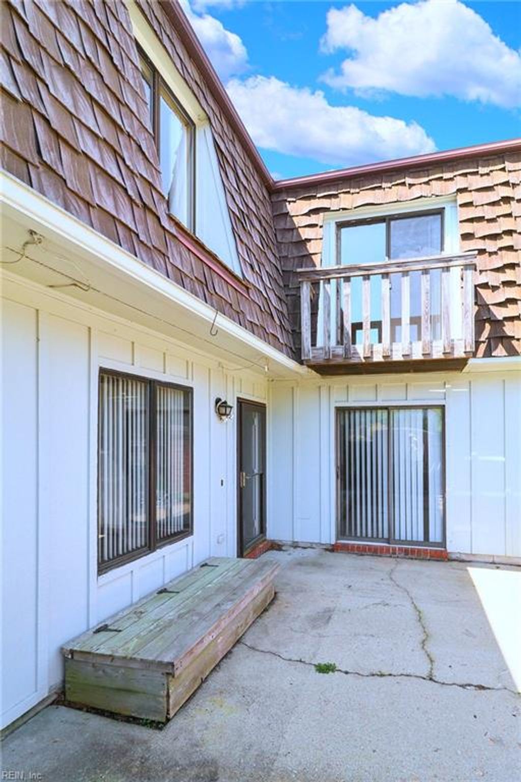 Photo of 1705 Ocean Bay Drive, Virginia Beach, VA 23454 (MLS # 10629697)