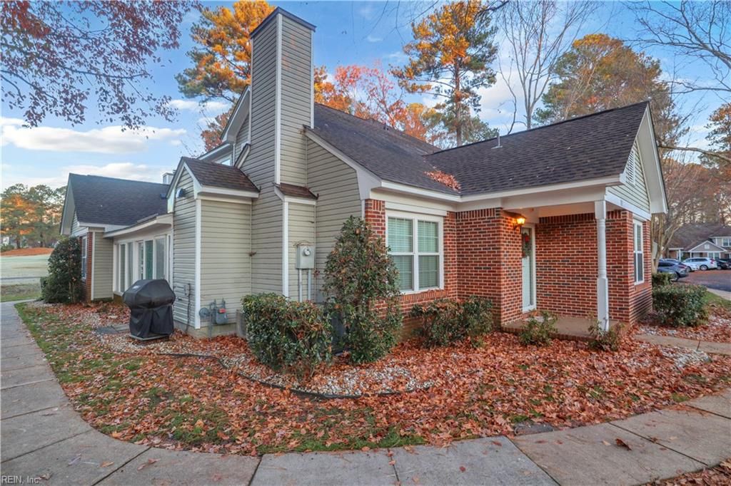 Photo of 713 Mashie Court, Newport News, VA 23602 (MLS # 10616799)