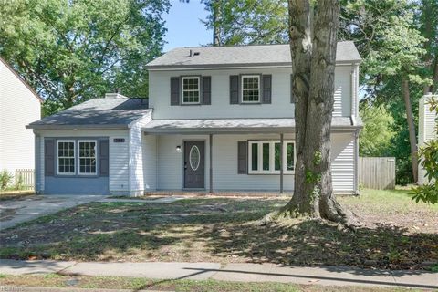 Photo of 704 Pilot House Drive, Newport News, VA 23608 (MLS # 10634110)
