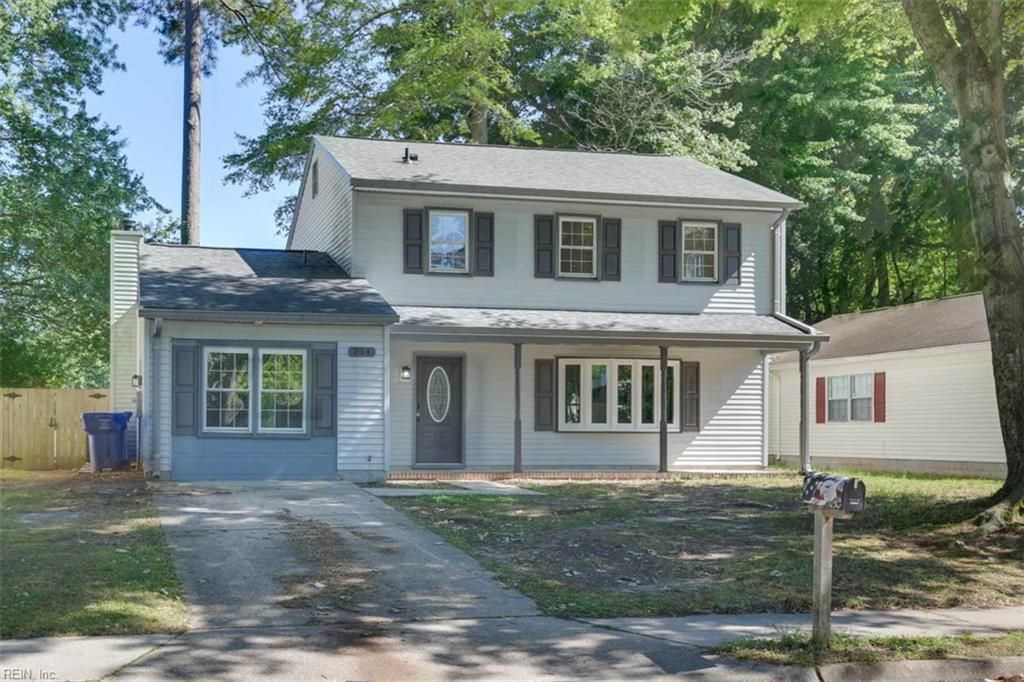 Photo of 704 Pilot House Drive, Newport News, VA 23608 (MLS # 10634110)