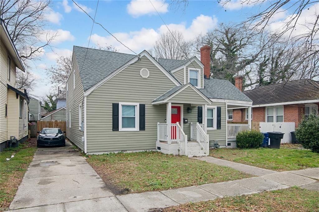 Photo of 1914 Parker Avenue, Portsmouth, VA 23704 (MLS # 10622699)