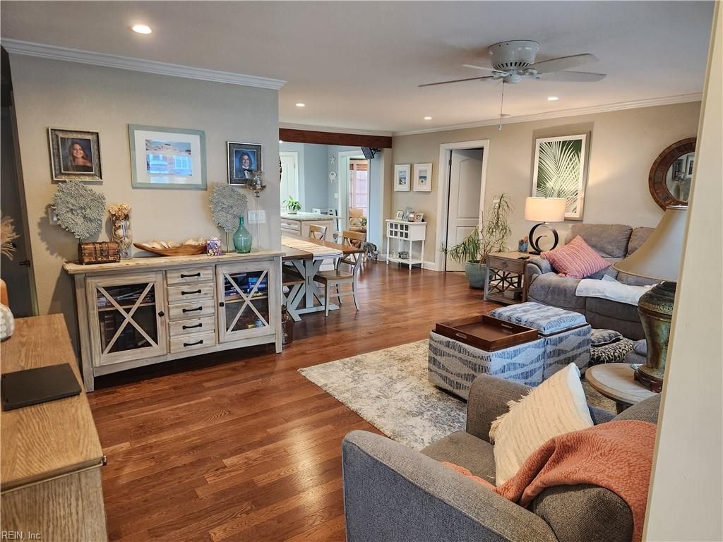 Photo of 916 virginia Avenue, Virginia Beach, VA 23451 (MLS # 10620427)