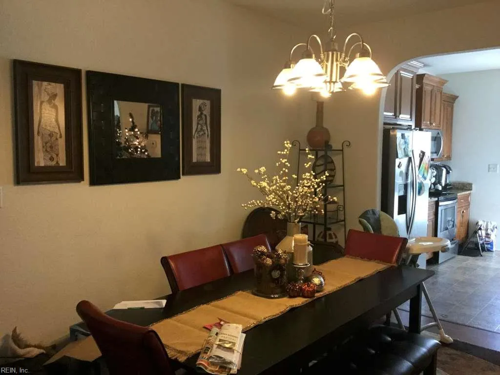 Chesapeake, Virginia 23320, United States, 5 Bedrooms Bedrooms, ,3 BathroomsBathrooms,Residential,Active,253576