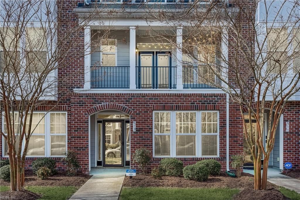 Photo of 513 Violet Court, Newport News, VA 23602 (MLS # 10627218)
