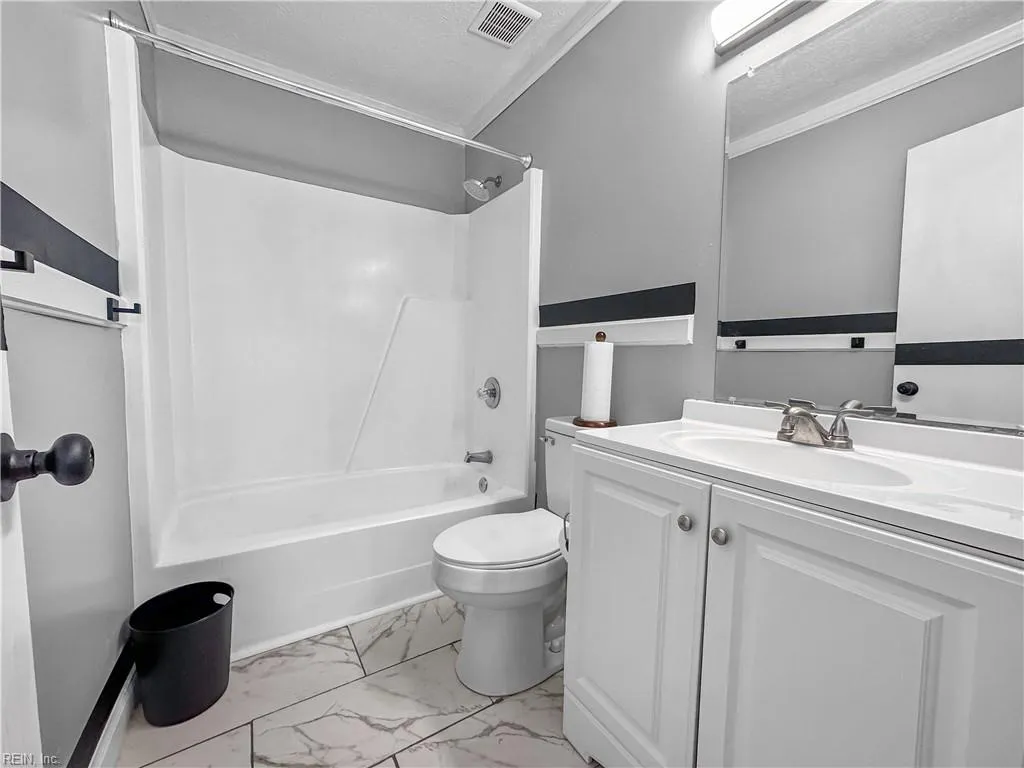 Newport News, Virginia 23608, United States, 3 Bedrooms Bedrooms, ,3 BathroomsBathrooms,Residential,Active,86802