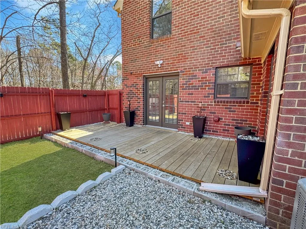 Newport News, Virginia 23608, United States, 3 Bedrooms Bedrooms, ,3 BathroomsBathrooms,Residential,Active,86802