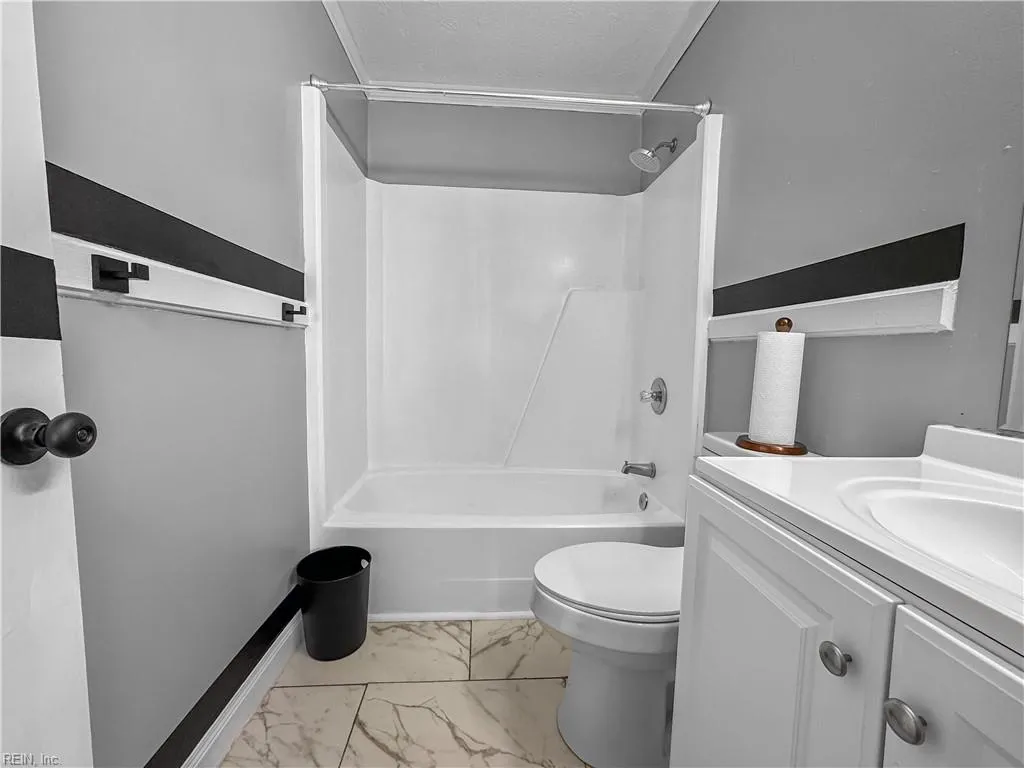 Newport News, Virginia 23608, United States, 3 Bedrooms Bedrooms, ,3 BathroomsBathrooms,Residential,Active,86802