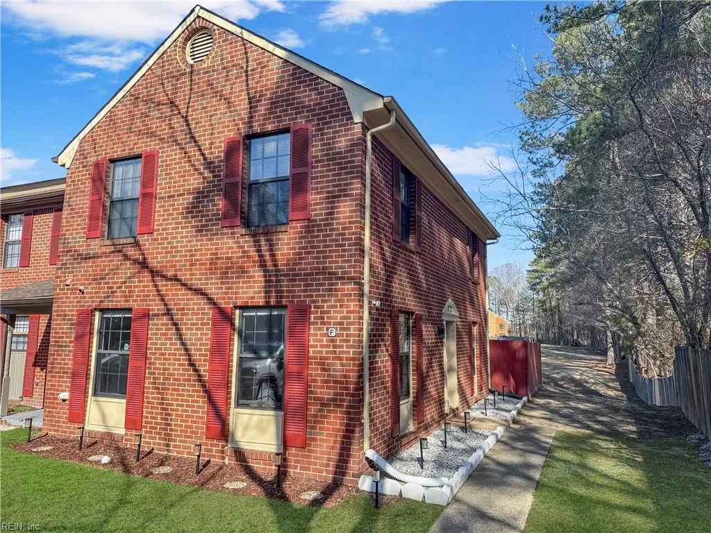 Newport News, Virginia 23608, United States, 3 Bedrooms Bedrooms, ,3 BathroomsBathrooms,Residential,Active,86802