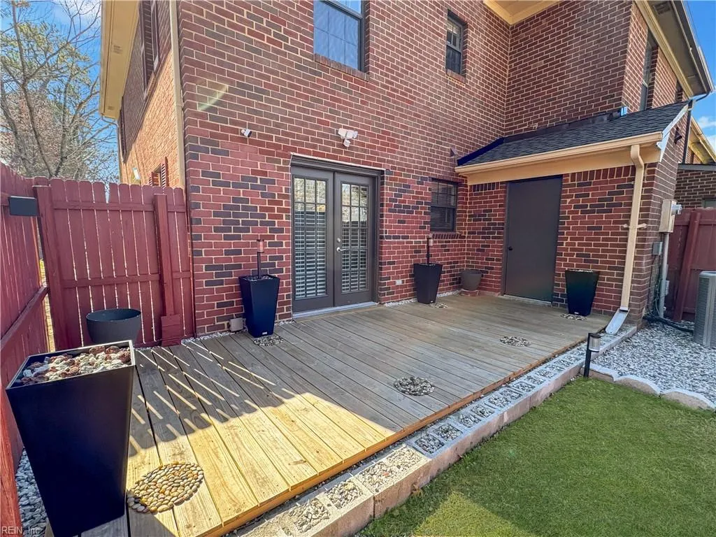 Newport News, Virginia 23608, United States, 3 Bedrooms Bedrooms, ,3 BathroomsBathrooms,Residential,Active,86802