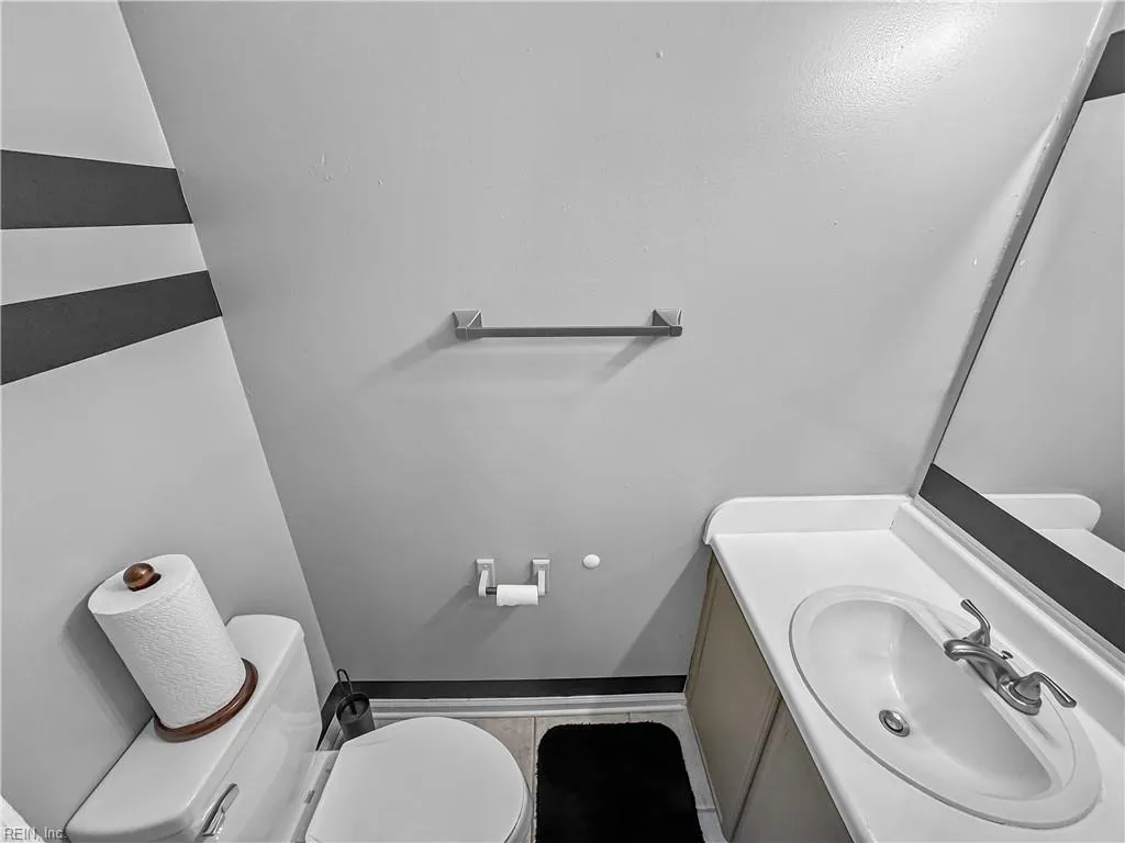 Newport News, Virginia 23608, United States, 3 Bedrooms Bedrooms, ,3 BathroomsBathrooms,Residential,Active,86802