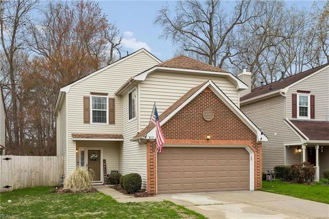 Photo of 812 Greystone Trace, Newport News, VA 23602 (MLS # 10625378)