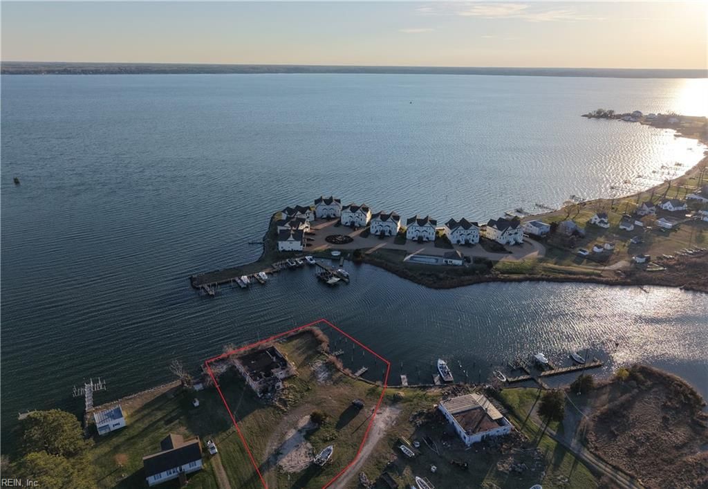 Photo of 123 Waterview Road, Lancaster, VA 22503 (MLS # 10627625)