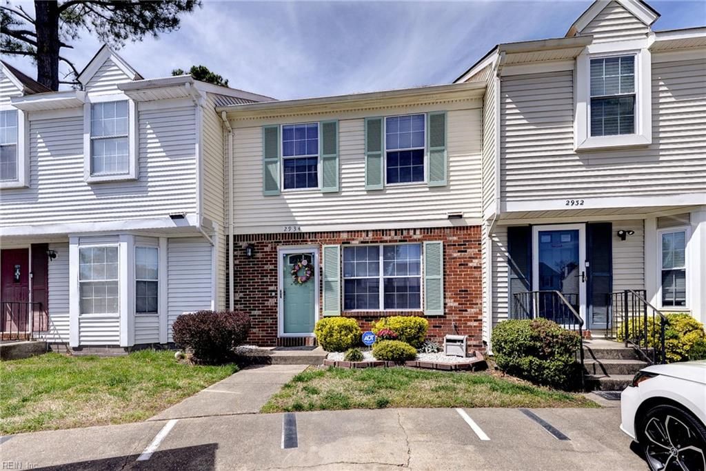 Photo of 2934 Szetela Court, Hampton, VA 23666 (MLS # 10628040)