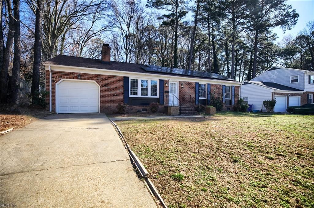 Photo of 363 Paulette Dr Drive, Newport News, VA 23608 (MLS # 10626178)