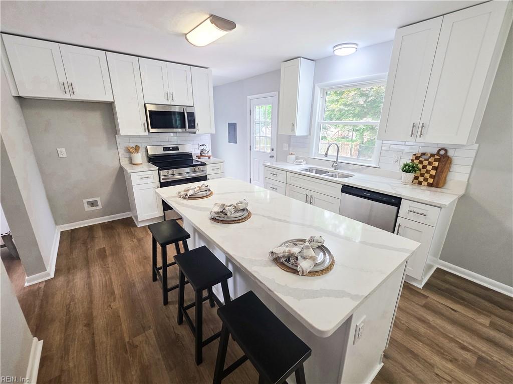Photo of 45 Londonshire Terrace, Hampton, VA 23666 (MLS # 10650573)