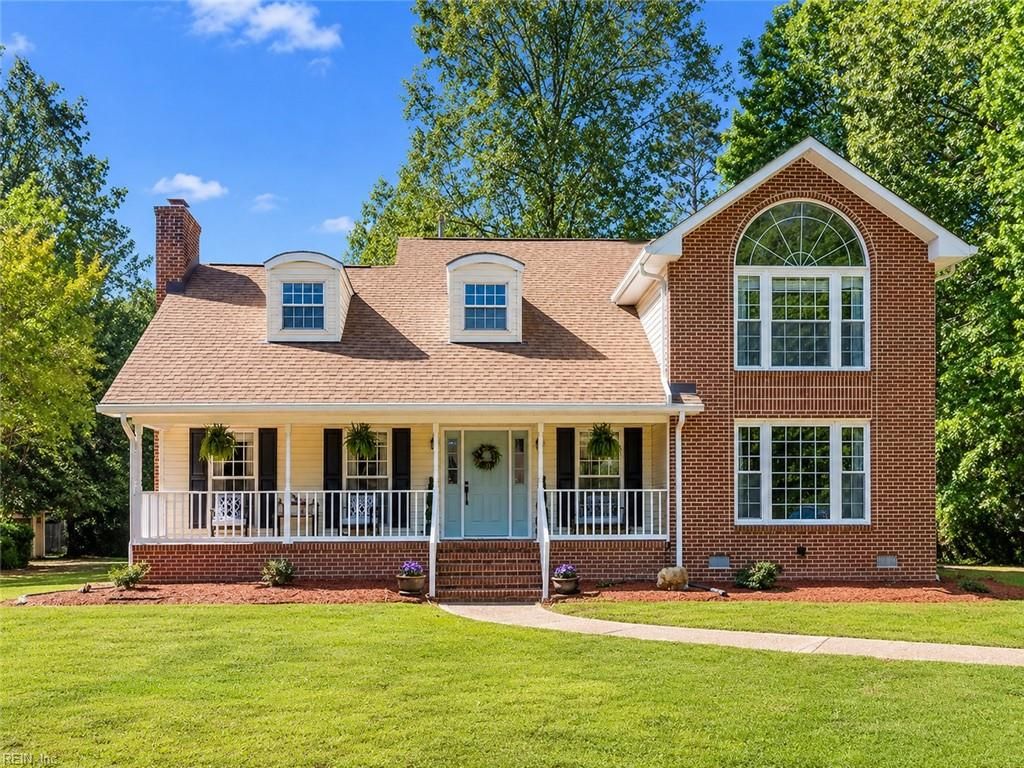 Photo of 123 Barclay Crescent, Smithfield, VA 23430 (MLS # 10637234)
