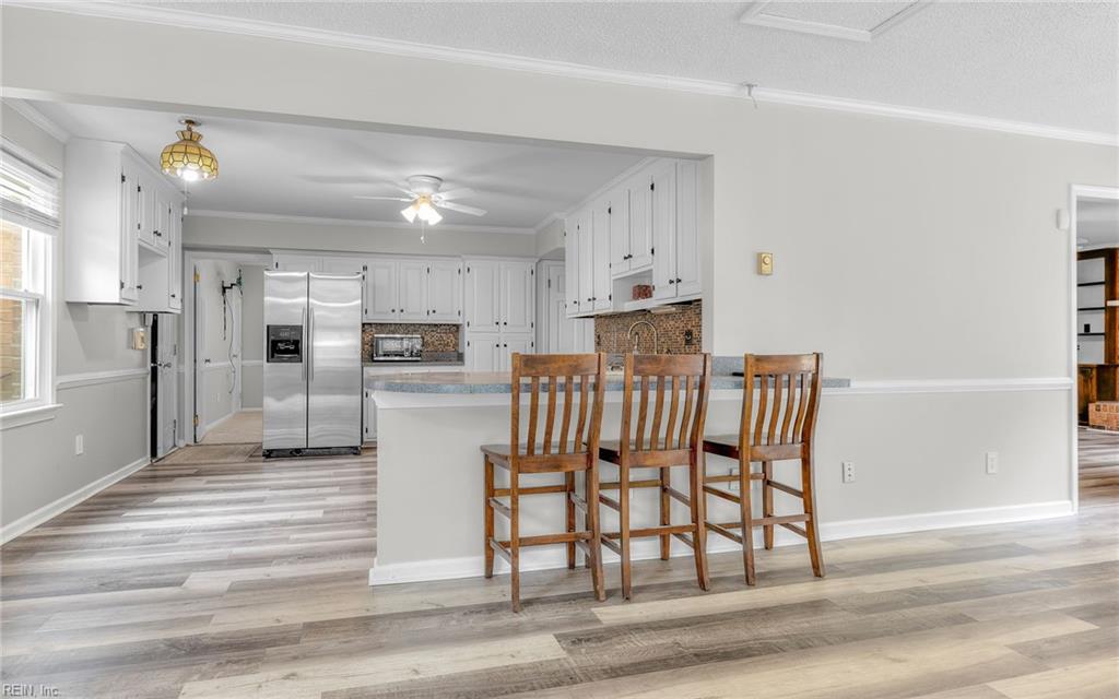 401 Midlothian SQ