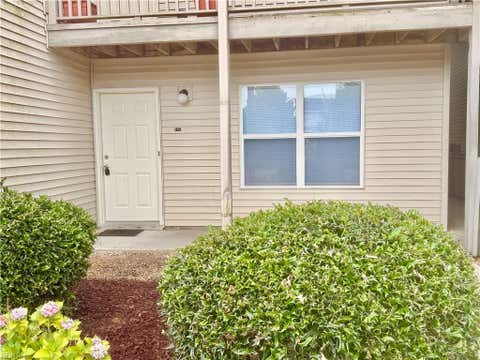 Photo of 512 Thorncliff Drive #101, Newport News, VA 23608 (MLS # 10644214)