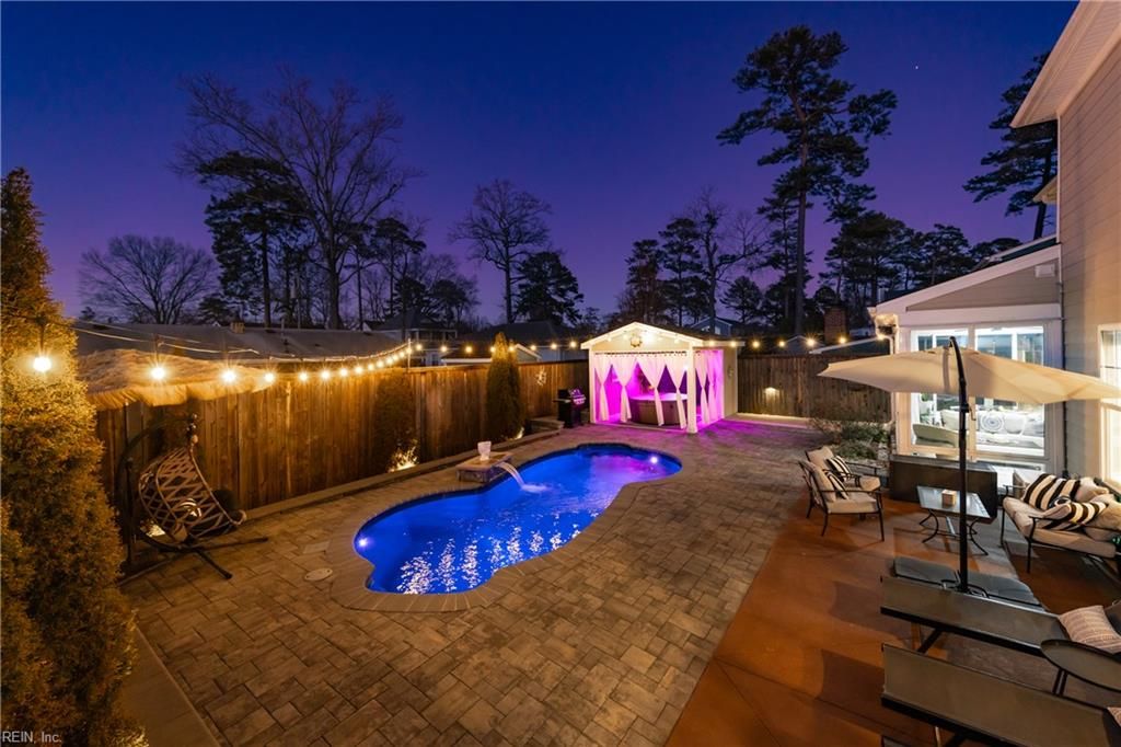 Photo of 825 Greensboro Avenue, Virginia Beach, VA 23451 (MLS # 10618140)