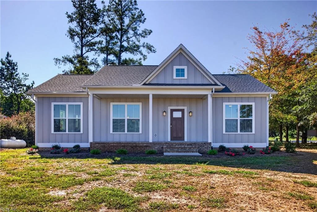 19 Apache Drive