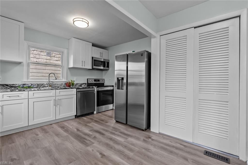 Photo of 205R Gumwood Drive, Hampton, VA 23666 (MLS # 10613140)