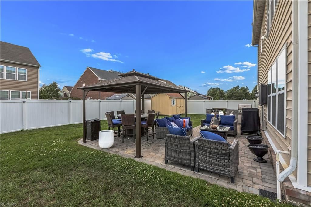 Photo of 19 Ravenscroft Lane, Hampton, VA 23669 (MLS # 10640690)