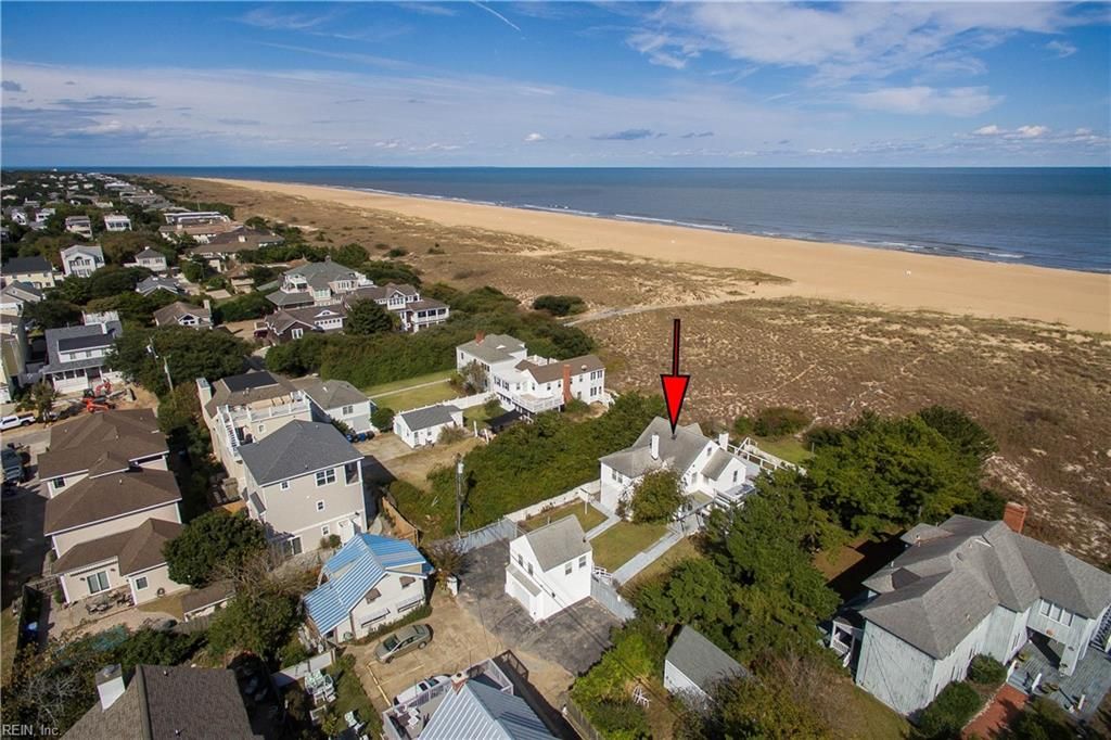 Photo of 6904 Ocean Front Avenue, Virginia Beach, VA 23451 (MLS # 10607580)
