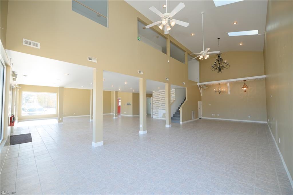 5333 George Washington Mem HWY