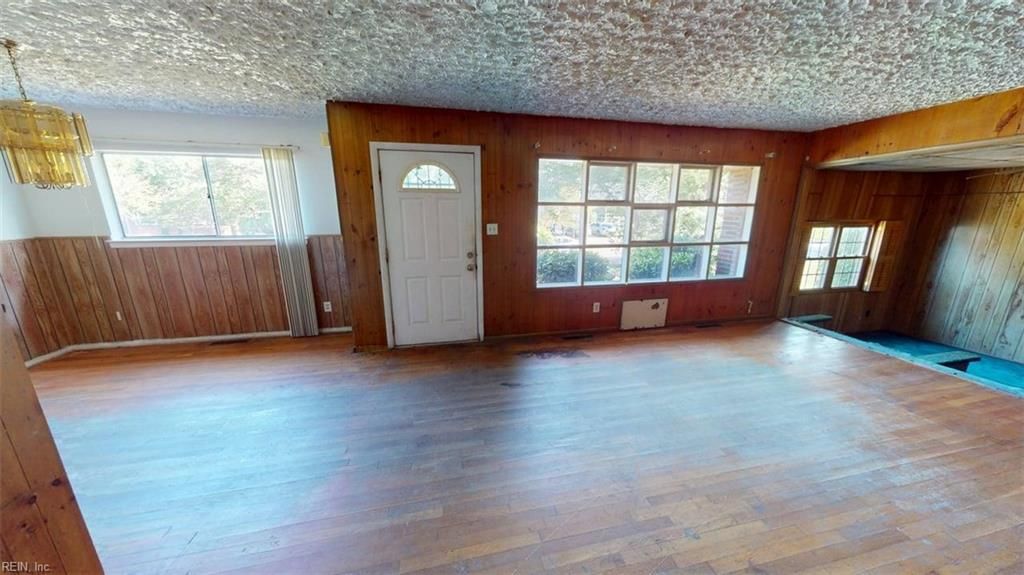 Photo of 5421 Berry Hill Road, Norfolk, VA 23502 (MLS # 10626976)
