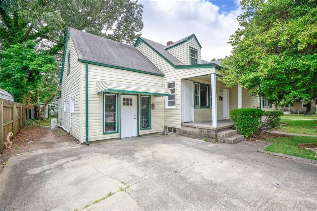 Photo of 4729 Pinehurst Avenue #C, Norfolk, VA 23513 (MLS # 10619540)