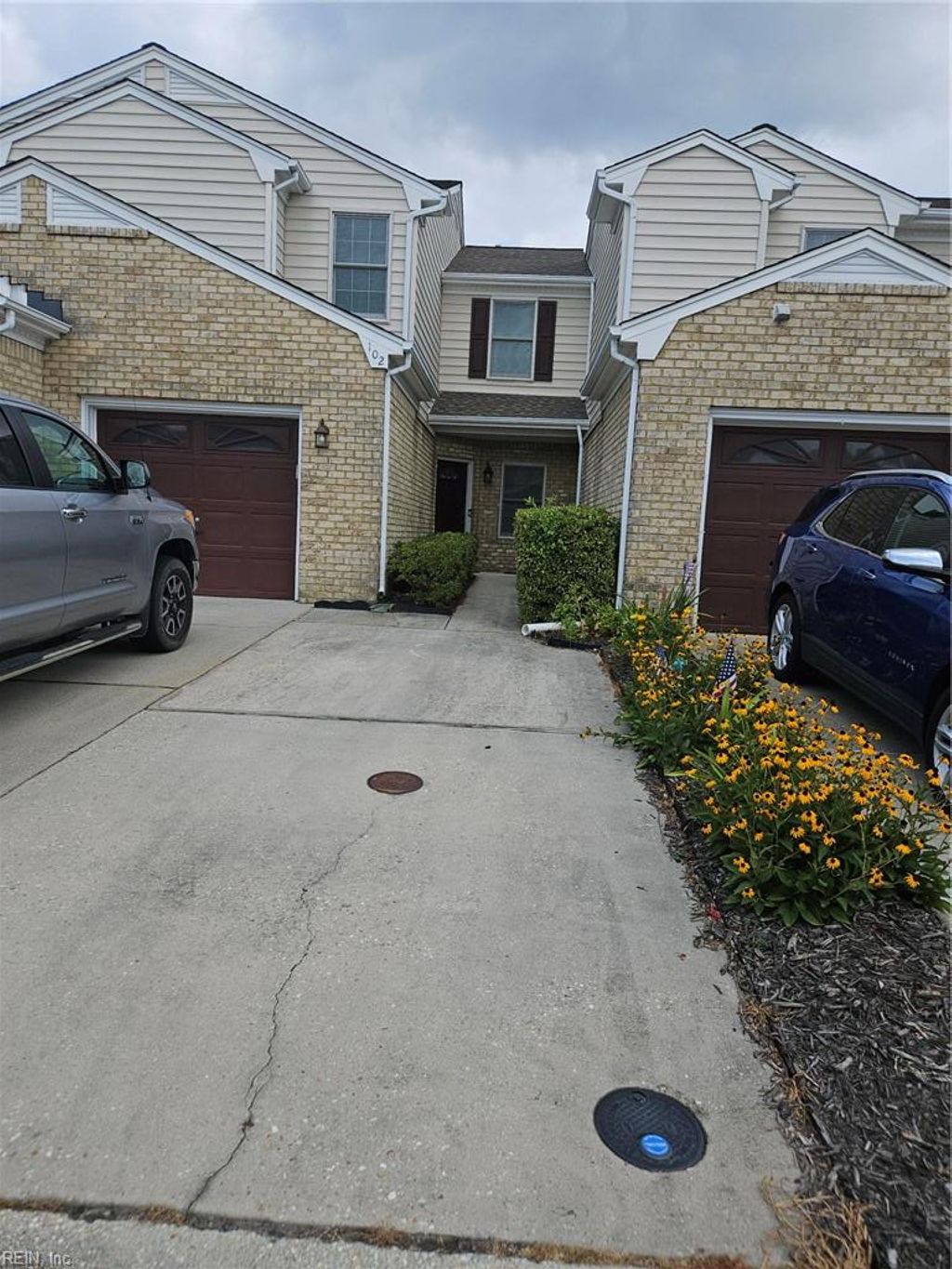 Photo of 102 Chanticlair Drive, Yorktown, VA 23693 (MLS # 10637433)