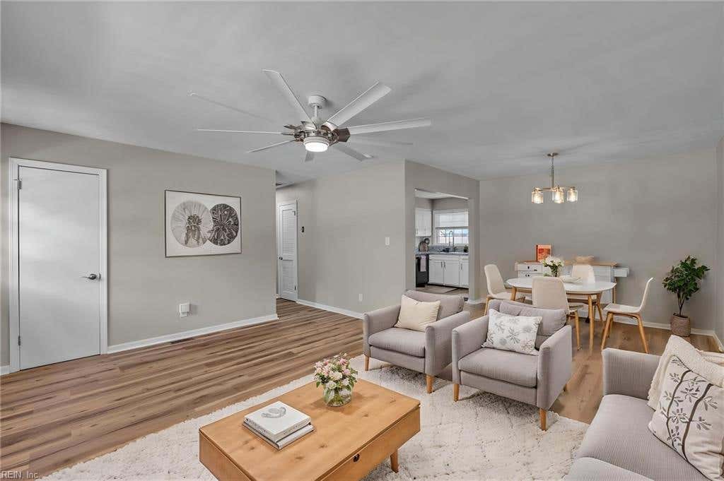 Photo of 3716 Linnet Lane, Portsmouth, VA 23703 (MLS # 10638845)