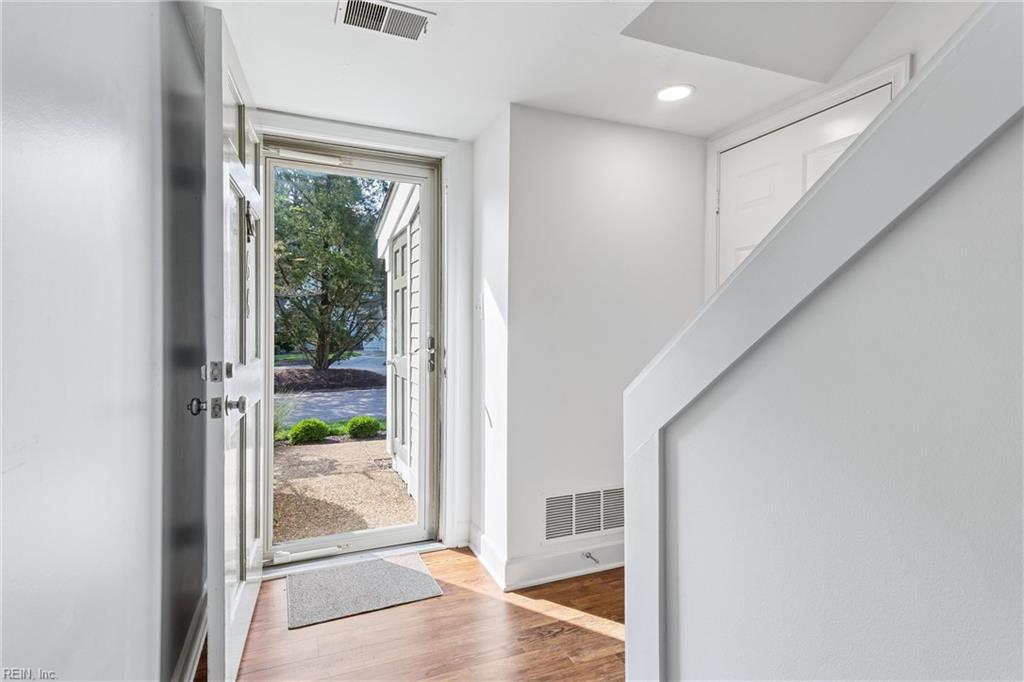 Photo of 66 Winster Fax, Williamsburg, VA 23185 (MLS # 10642938)