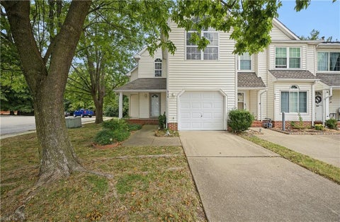 Photo of 956 Allendale Drive, Hampton, VA 23669 (MLS # 10657391)