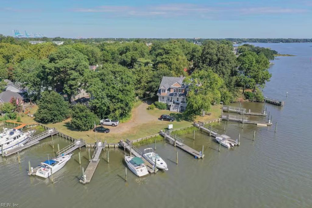 Photo of 765 48th St Street, Norfolk, VA 23508 (MLS # 10634189)