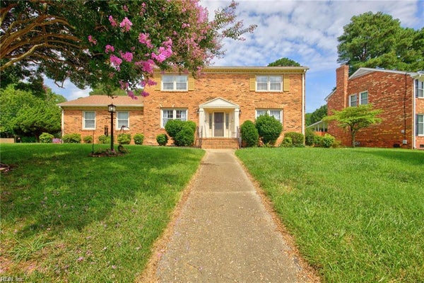 3316 KINDLEWOOD CRES, CHESAPEAKE, VA 23321 - Image 3a378bcb3373bf4420d3d5f7d2e79a7b/4010059735