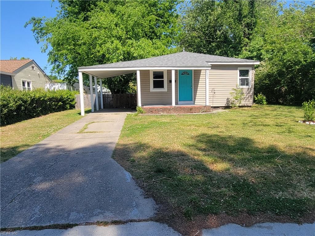 Photo of 8202 McCloy Road, Norfolk, VA 23505 (MLS # 10633660)