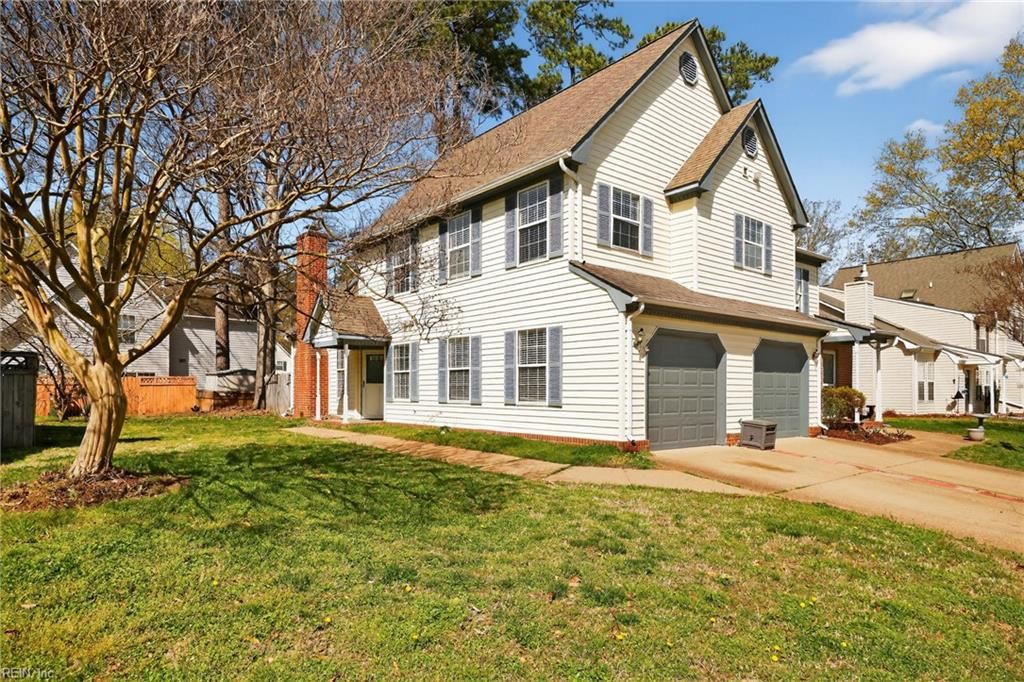 Photo of 104 White Ridge Lane, Yorktown, VA 23693 (MLS # 10626816)