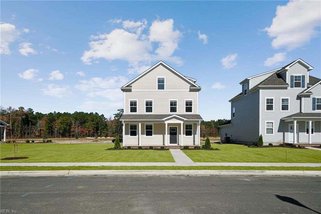 Photo of 1007 Eastport Place, Suffolk, VA 23435 (MLS # 10642934)
