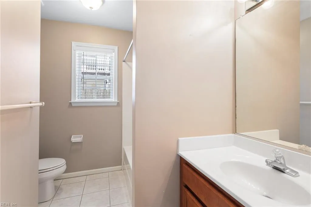 Virginia Beach, Virginia 23455, United States, 3 Bedrooms Bedrooms, ,3 BathroomsBathrooms,Residential,Active,101647