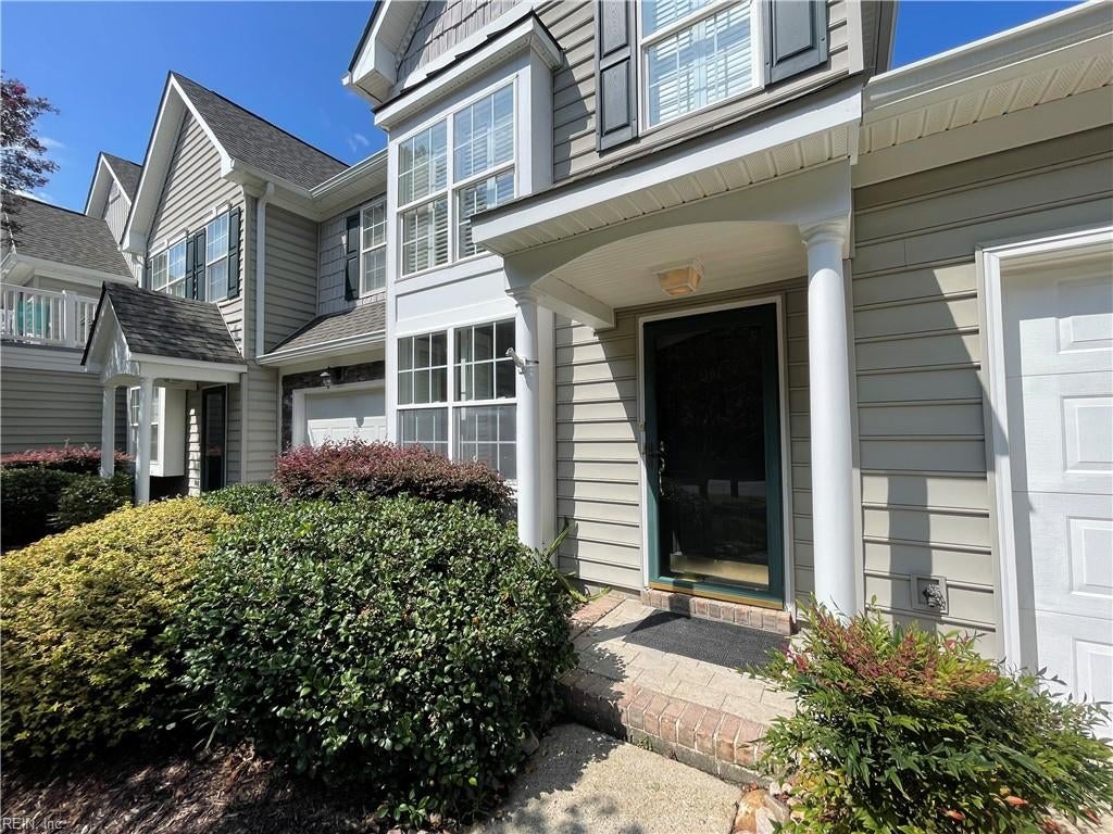 Photo of 1504 Sawgrass Lane, Portsmouth, VA 23703 (MLS # 10653543)