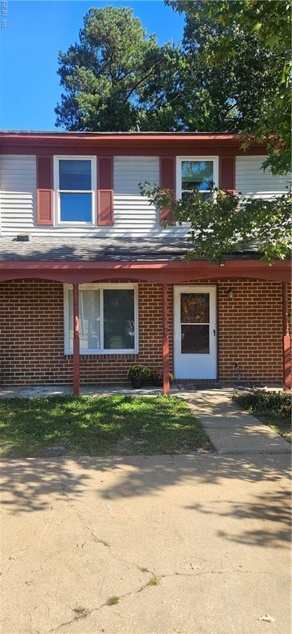 Photo of 3903 Wyckoff Drive, Virginia Beach, VA 23452 (MLS # 10603913)