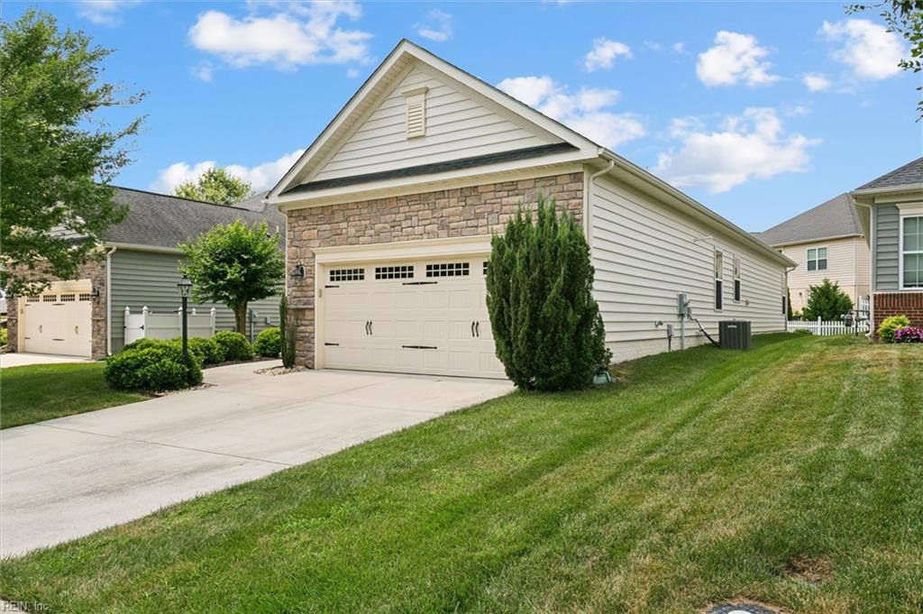 6405 Isabella DR