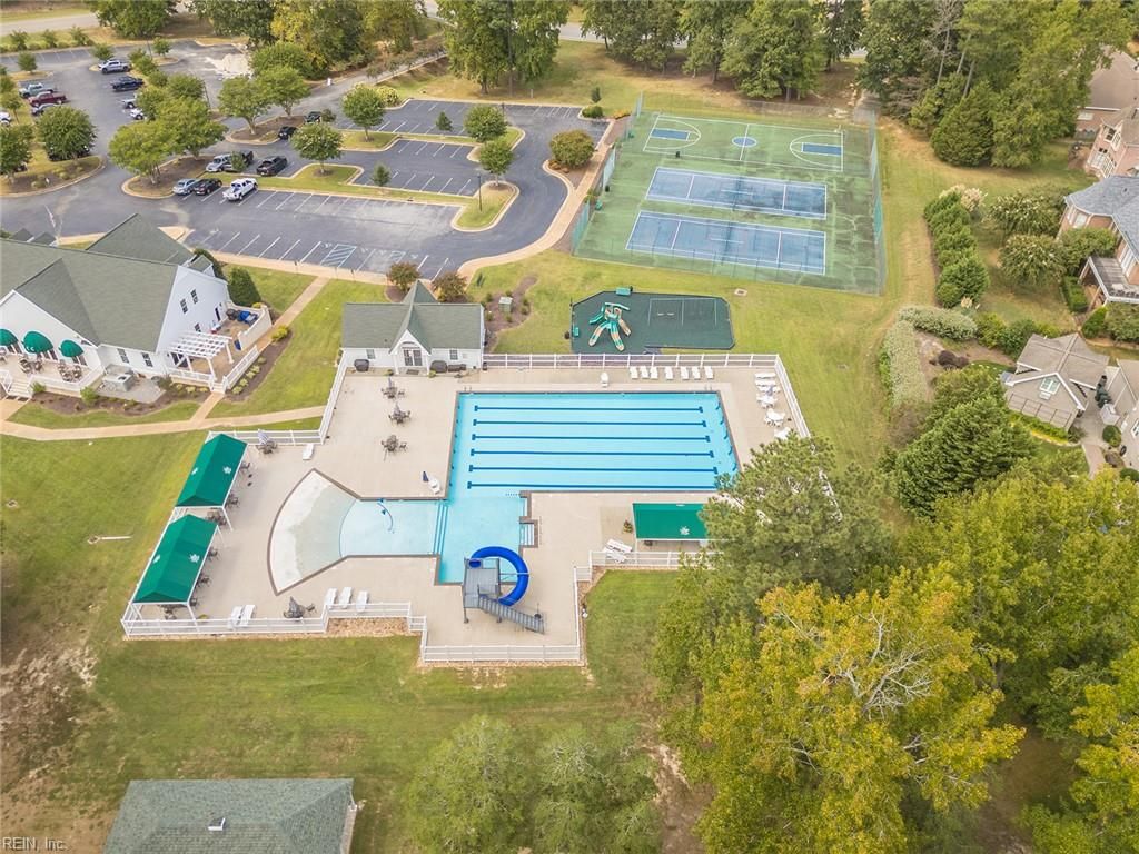 Photo of 105 Nairn, Smithfield, VA 23430 (MLS # 10625075)